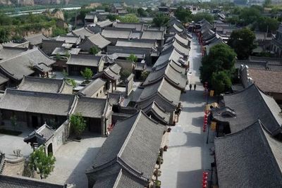 山西“豪華”古城 35億打造的太原新地標，游客直呼“真不賴”！