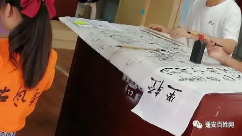 四川省社會藝術水平書畫美術考級南充市文化館考點考試有序進行